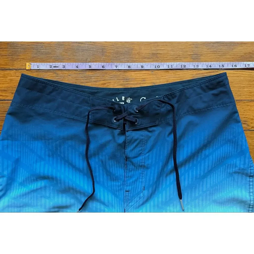 BILLABONG Recycler Fluid Pro Blue Boardshorts Mens sz 30